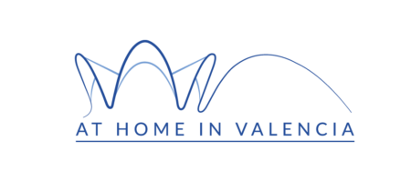At home in Valencia_Logo